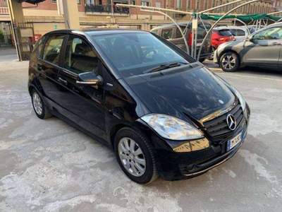 Mercedes-Benz Classe A Classe A - cdi be Elegance 82 CV Nero usata Torino