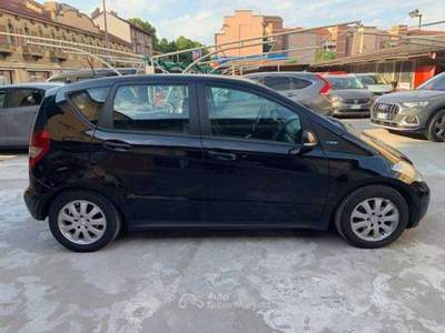 Mercedes-Benz Classe A Classe A - cdi be Elegance 82 CV Nero usata Torino
