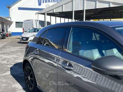 Mercedes-Benz Classe A D 116CV Premium Aut. / PRONTA CONSEGNA Grigio usata TORINO