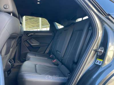 Audi Q3 SPB 35 2.0 TDI 150CV Identity Black S-tronic S-Line Grigio usata TORINO