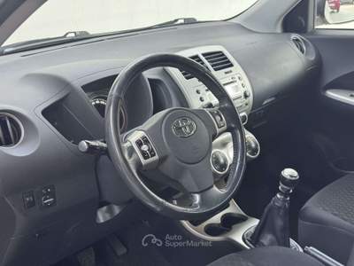 Toyota Urban Cruiser Urban Cruiser 1.4 d-4d Awd 4x4 TURBINA E FRIZIONE NUOVI UNIPRO NEOPATENTATI Bianco usata Castenedolo