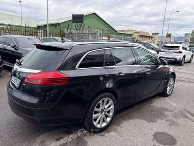 Opel Insignia Sports Tourer 2.0 cdti Cosmo 160cv auto Nero usata Lallio