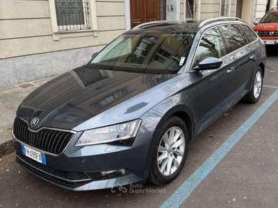 Skoda Superb Superb III 2016 Wagon Wagon 1.6 tdi Executive dsg Grigio usata Torino