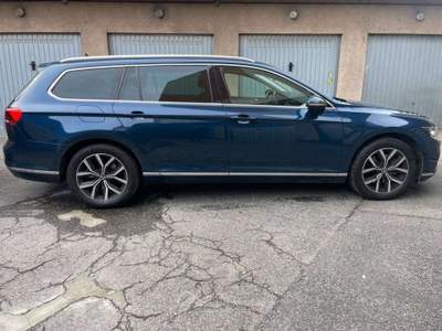 Volkswagen Passat PASSAT VARIANT EXECUTIVE 2.0 TDI 150 CV DSG Blu/Azzurro usata Torino