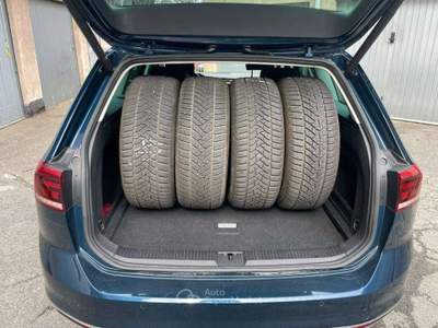 Volkswagen Passat PASSAT VARIANT EXECUTIVE 2.0 TDI 150 CV DSG Blu/Azzurro usata Torino
