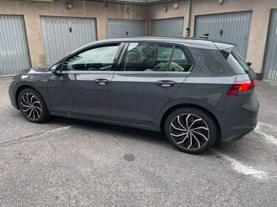 Volkswagen Golf Golf VIII 2020 1.5 etsi evo Style 130cv dsg Grigio usata Torino