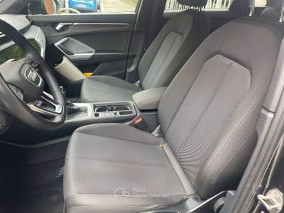 Audi Q3 Q3 II 2018 35 1.5 tfsi identity black s-tronic Grigio usata Torino