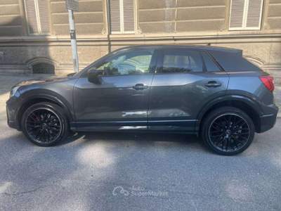 Audi Q2 Q2 I 2021 35 2.0 tdi Identity Black quattro s-tronic Grigio usata Torino