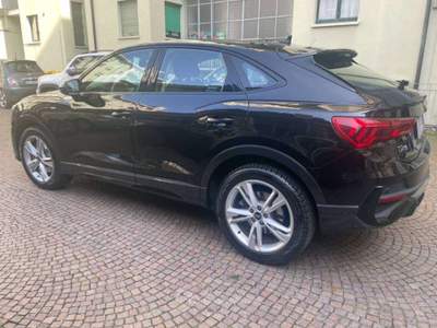 Audi Q3 Q3 Sportback 40 S-line edition 2.0 tfsi 4 S-tronic Nero usata Torino