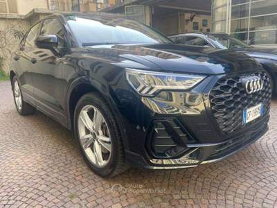 Audi Q3 Q3 Sportback 40 S-line edition 2.0 tfsi 4 S-tronic Nero usata Torino