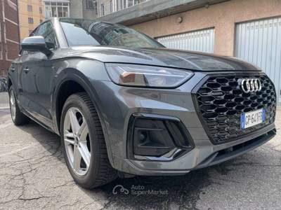 Audi Q5 Q5 SPORTBACK S-LINE 40 TFSI QUATTR 204 CV S TRONIC Grigio usata Torino