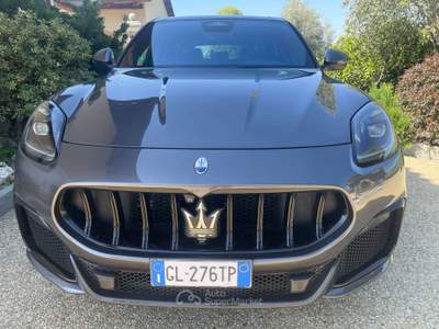 Maserati Grecale Grecale 3.0 V6 Trofeo 530cv auto Grigio usata Torino