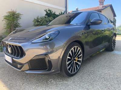 Maserati Grecale Grecale 3.0 V6 Trofeo 530cv auto Grigio usata Torino