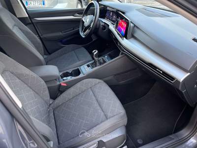 Volkswagen Golf 2.0 tdi Life 115cv NEOPATENTATI! LED! Grigio usata Trevenzuolo