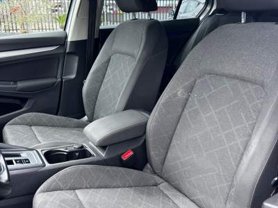 Volkswagen Golf DSG Style Grigio usata QUARTO