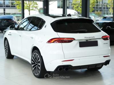 Maserati Grecale MHEV 330 CV AWD Modena Bianco usata Pieve di Cento