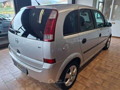 Opel Meriva 1.6 16v Cosmo Grigio usata Carvico