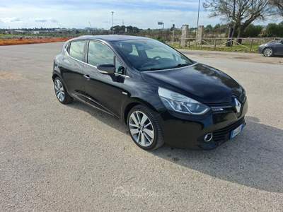 Renault Clio Renault clio 1.5 75 cv diesel anno 2014 usata Molfetta