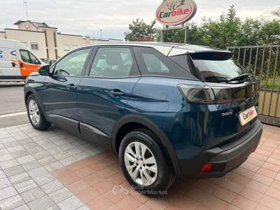 Peugeot 3008 S&S EAT8 Allure Pack Blu/Azzurro usata Teano