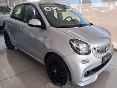Smart ForFour 70 1.0 B/GPL Passion Dic/2019 Grigio usata Parete