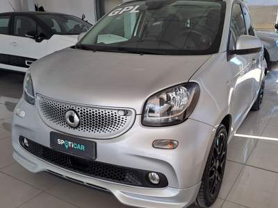 Smart ForFour 70 1.0 B/GPL Passion Dic/2019 Grigio usata Parete