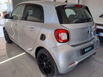 Smart ForFour 70 1.0 B/GPL Passion Dic/2019 Grigio usata Parete