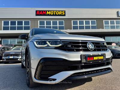 Volkswagen Tiguan R-LINE 2.0 TDI 150 CV DSG 4MOTION Grigio usata Ravenna