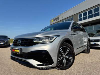 Volkswagen Tiguan R-LINE 2.0 TDI 150 CV DSG 4MOTION Grigio usata Ravenna