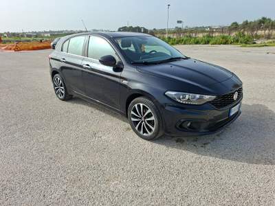 Fiat Tipo Fiat tipo 1.6 120 cv diesel s-design anno 2017 usata Molfetta