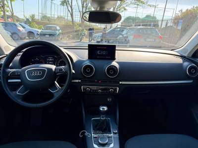 Audi A3 A3 Sportback 5p 1.9 tdi Attraction 110cv Bianco usata Castel Gandolfo