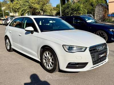 Audi A3 A3 Sportback 5p 1.9 tdi Attraction 110cv Bianco usata Castel Gandolfo