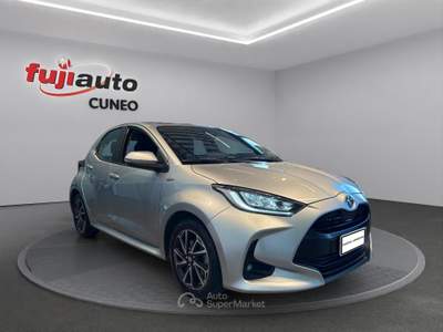 Toyota Yaris Yaris 1.5h Trend Argento usata Cuneo