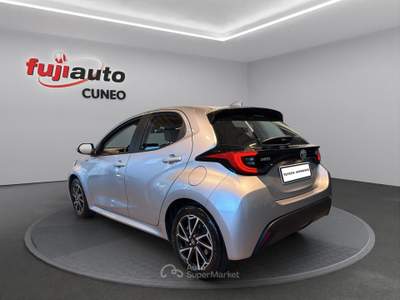 Toyota Yaris Yaris 1.5h Trend Argento usata Cuneo