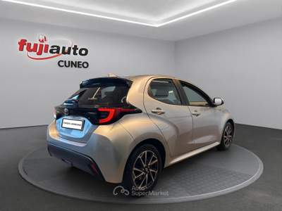 Toyota Yaris Yaris 1.5h Trend Argento usata Cuneo