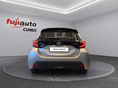 Toyota Yaris Yaris 1.5h Trend Argento usata Cuneo