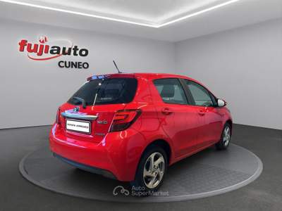Toyota Yaris Yaris 5p 1.5h Active my16 Rosso usata Cuneo