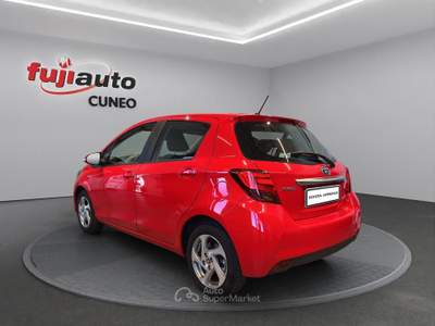 Toyota Yaris Yaris 5p 1.5h Active my16 Rosso usata Cuneo