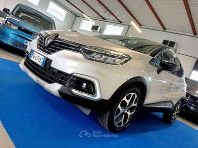 Renault Captur 0.9 TCE 90cv CAMERA 17" PRONTA CONSEGNA Argento usata Creazzo