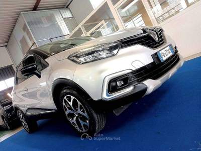 Renault Captur 0.9 TCE 90cv CAMERA 17" PRONTA CONSEGNA Argento usata Creazzo