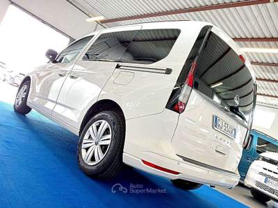 Volkswagen Caddy 2.0 TDI 102CV SPACE 7POSTI *INTROVABILE* PRONTA CONS Blu/Azzurro usata Creazzo
