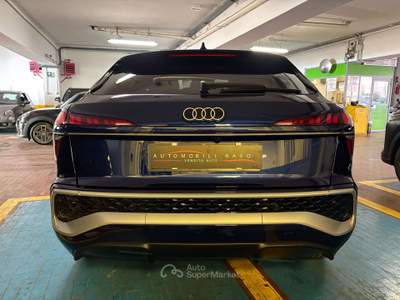 Audi Q3 Q3 II  Sportback Sportback 1.5 tfsi mhev S line edition 150cv s-tronic Blu/Azzurro usata Milano