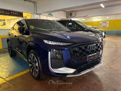 Audi Q3 Q3 II  Sportback Sportback 1.5 tfsi mhev S line edition 150cv s-tronic Blu/Azzurro usata Milano