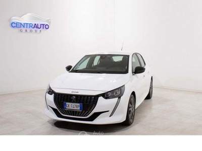Peugeot 208 208 BluHdi 100cv ACTIVE PACK Bianco usata Galatina