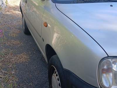 Nissan Micra Motore impeccabile, carrozzeria alcuni segni lievi grandine. Grigio usata Lavagna