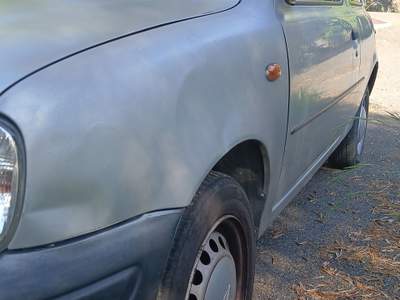 Nissan Micra Motore impeccabile, carrozzeria alcuni segni lievi grandine. Grigio usata Lavagna