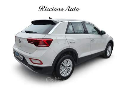 Volkswagen T-Roc T-Roc 1.0 TSI: 110CV, consumi bassi, interni tech e look unico Bianco usata Riccione