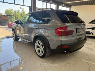 BMW X5 3.0d cat Attiva Grigio usata Latina