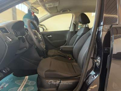 Volkswagen Polo DPF 5 p. Comfortline Nero usata Latina