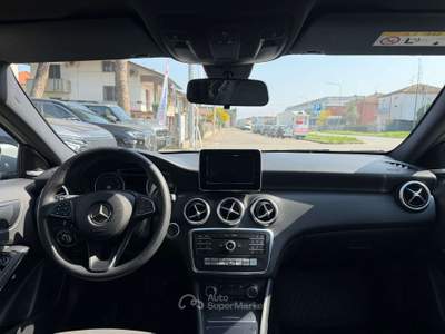 Mercedes-Benz Classe A *PROMO* A 220 d Premium 177cv auto my16 Argento usata Savignano sul Rubicone