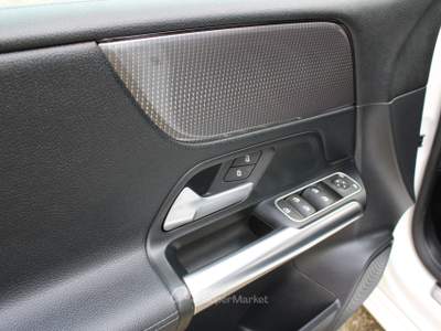 Mercedes-Benz Classe B Mercedes-Benz B 200 d Automatic Sport Plus 150 CV Bianco usata TAGLIO DI PO